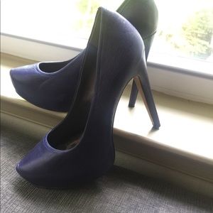 Women’s heels